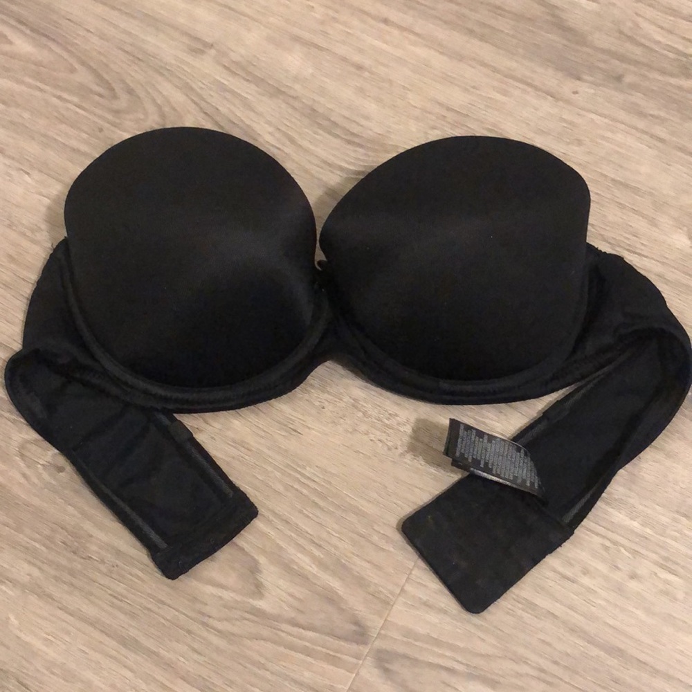 Marks and Spencers strapless black bra
